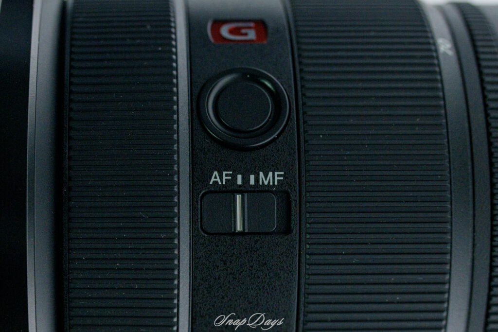 FE 24-70mm F2.8 GM IIのAF/MF切り替えスイッチとフォーカスホールドボタン