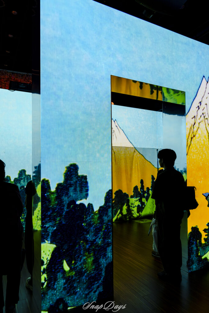 「動き出す浮世展」のプロジェクションマッピング