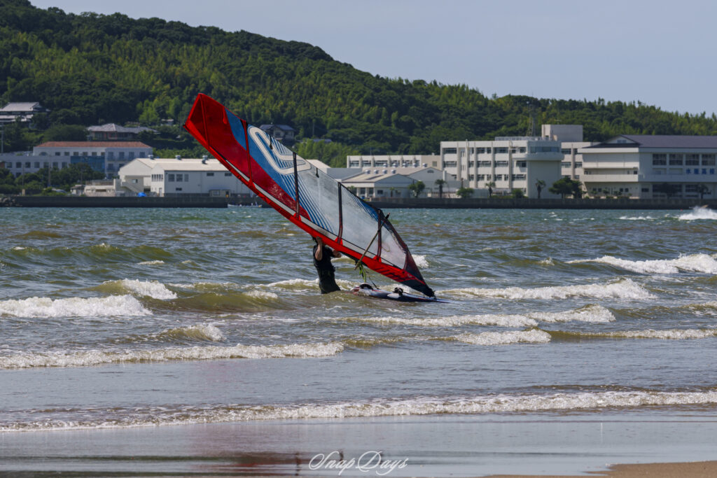 福岡県福津市にある福間海岸でのマリンスポーツ