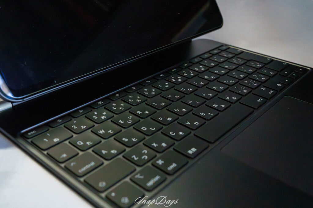 M4 iPad Pro用Magic Keyboardのキーボタン類