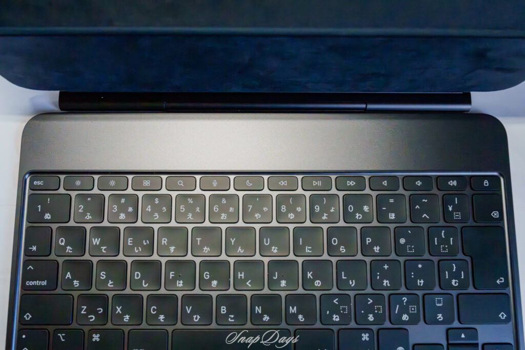 M4 iPad Pro用Magic Keyboardのファンクションキー