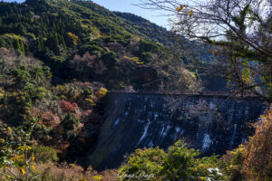 北九州市にある河内貯水池の堰堤