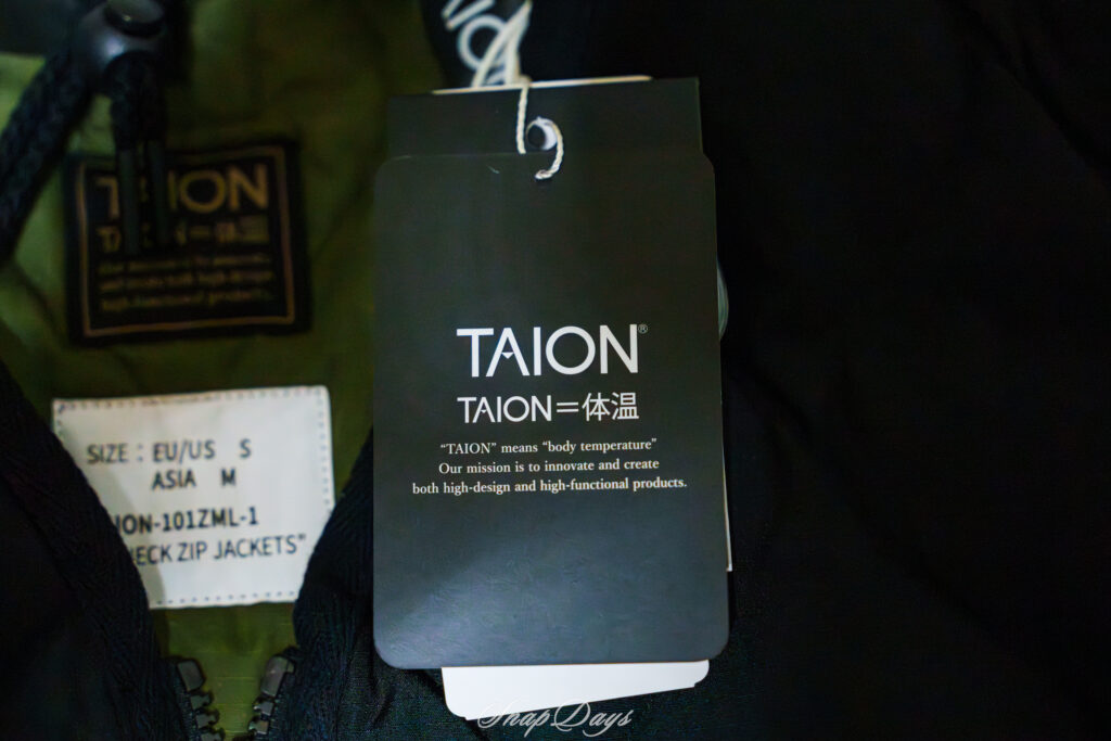 国産ダウンブランドTAIONのインナーダウンの商品タグ