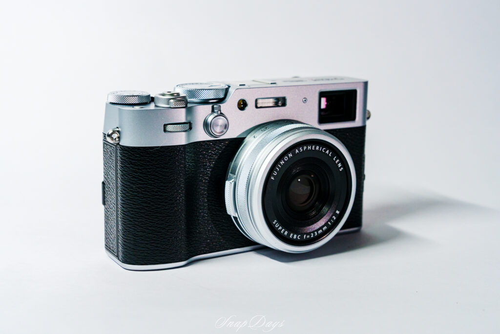 富士フイルムX100VIの外観